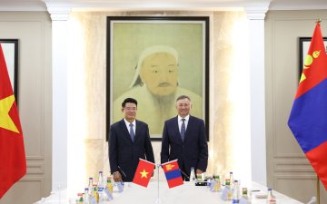 БҮГД НАЙРАМДАХ СОЦИАЛИСТ ВЬЕТНАМ УЛСЫН ЕРӨНХИЙ ПРОКУРОР МОНГОЛ УЛСАД АЙЛЧИЛЖ БАЙНА 