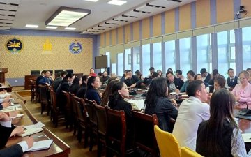 АШИГ СОНИРХЛЫН ЗӨРЧЛӨӨС УРЬДЧИЛАН СЭРГИЙЛЭХ ЧИГЛЭЛЭЭР СУРГАЛТ ЗОХИОН БАЙГУУЛЛАА