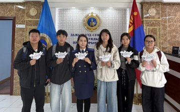 АХЛАХ АНГИЙН СУРАГЧДАД ХҮРЭЭЛЭН БАЙГАЛЬ ОРЧНОО ХАЙРЛАЖ, ХАМГААЛАХ ТАЛААР МЭДЭЭЛЭЛ ӨГЛӨӨ