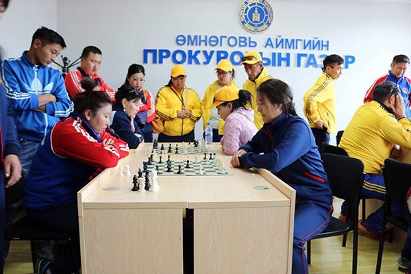 ГОВИЙН БҮСИЙН ПРОКУРОРЫН БАЙГУУЛЛАГУУДЫН СПОРТЫН БАГА НААДАМ БОЛЛОО