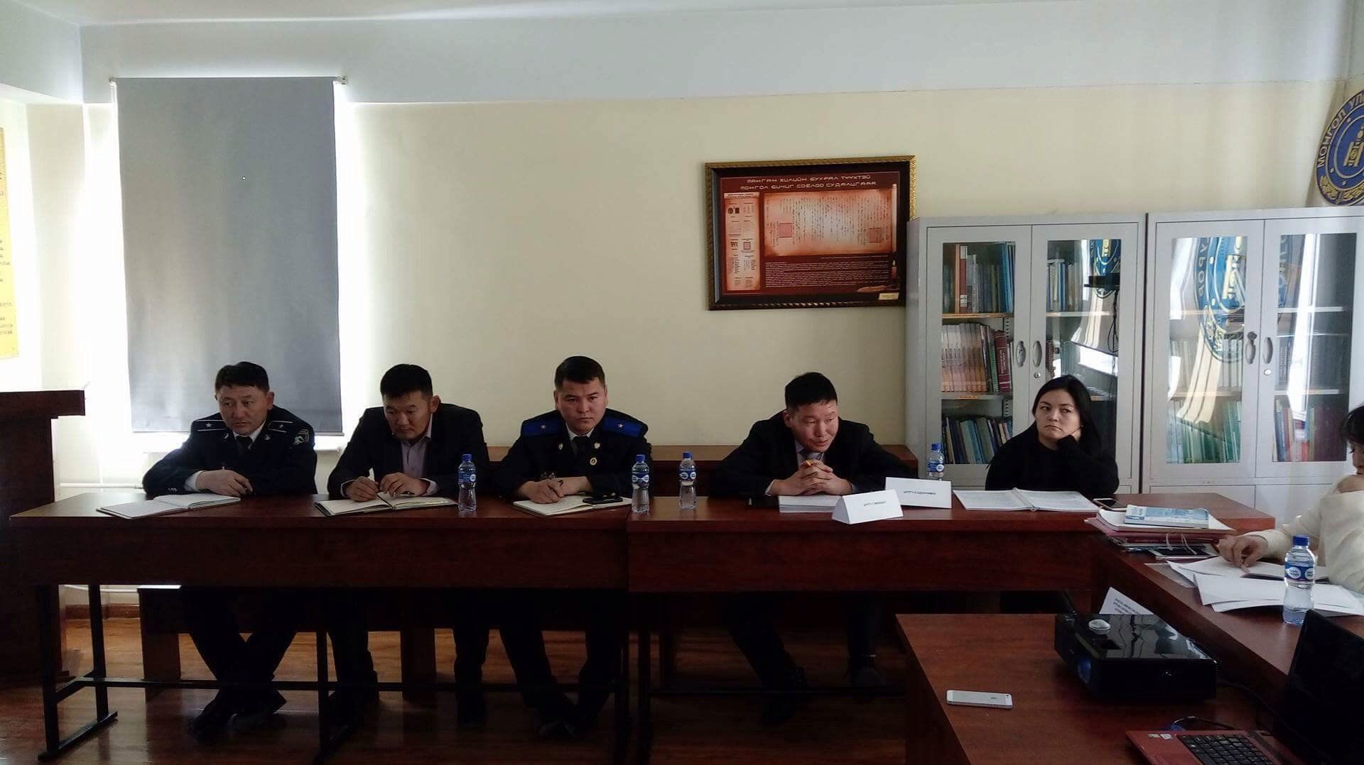 ДУНДГОВЬ АЙМАГТ ПРОКУРОР, ШҮҮГЧ НАРЫН ХАМТАРСАН ЗӨВЛӨГӨӨН БОЛЖЭЭ