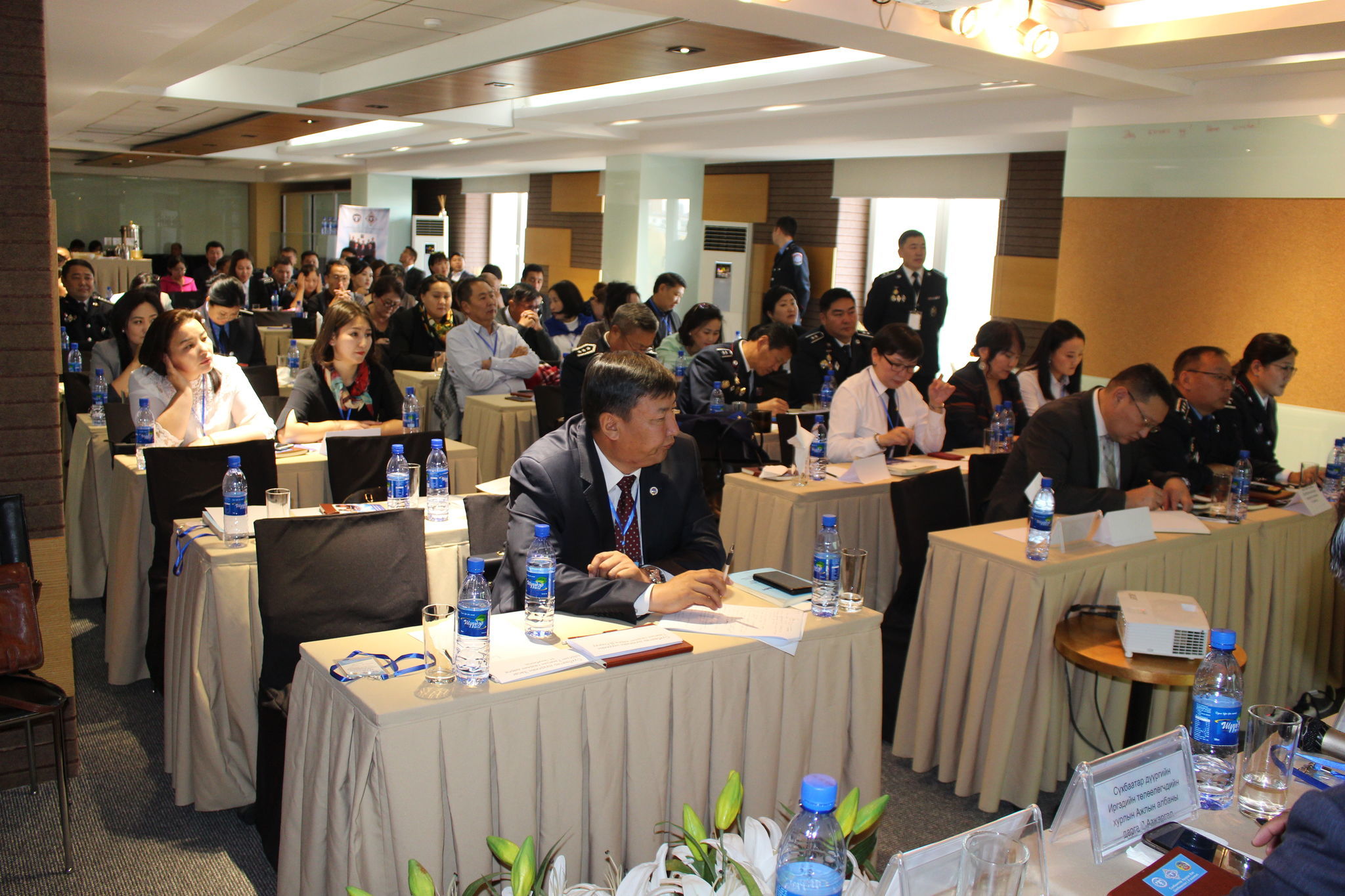 СҮХБААТАР ДҮҮРГИЙН ПРОКУРОРЫН ГАЗАР ХЭЛЭЛЦҮҮЛЭГ ЗОХИОН БАЙГУУЛАВ