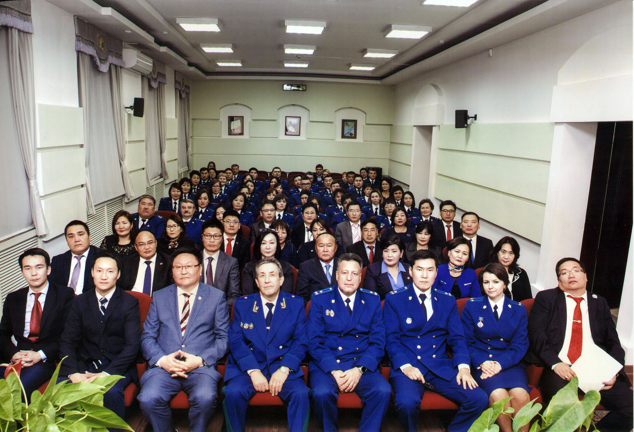 ОХУ-ЫН БУРИАД УЛСЫН ПРОКУРОРЫН ГАЗРЫН  УРИЛГААР МОНГОЛ УЛСЫН  ПРОКУРОРЫН БАЙГУУЛЛАГЫН ТӨЛӨӨЛӨГЧИД ТУС УЛСАД АЙЛЧИЛЛАА