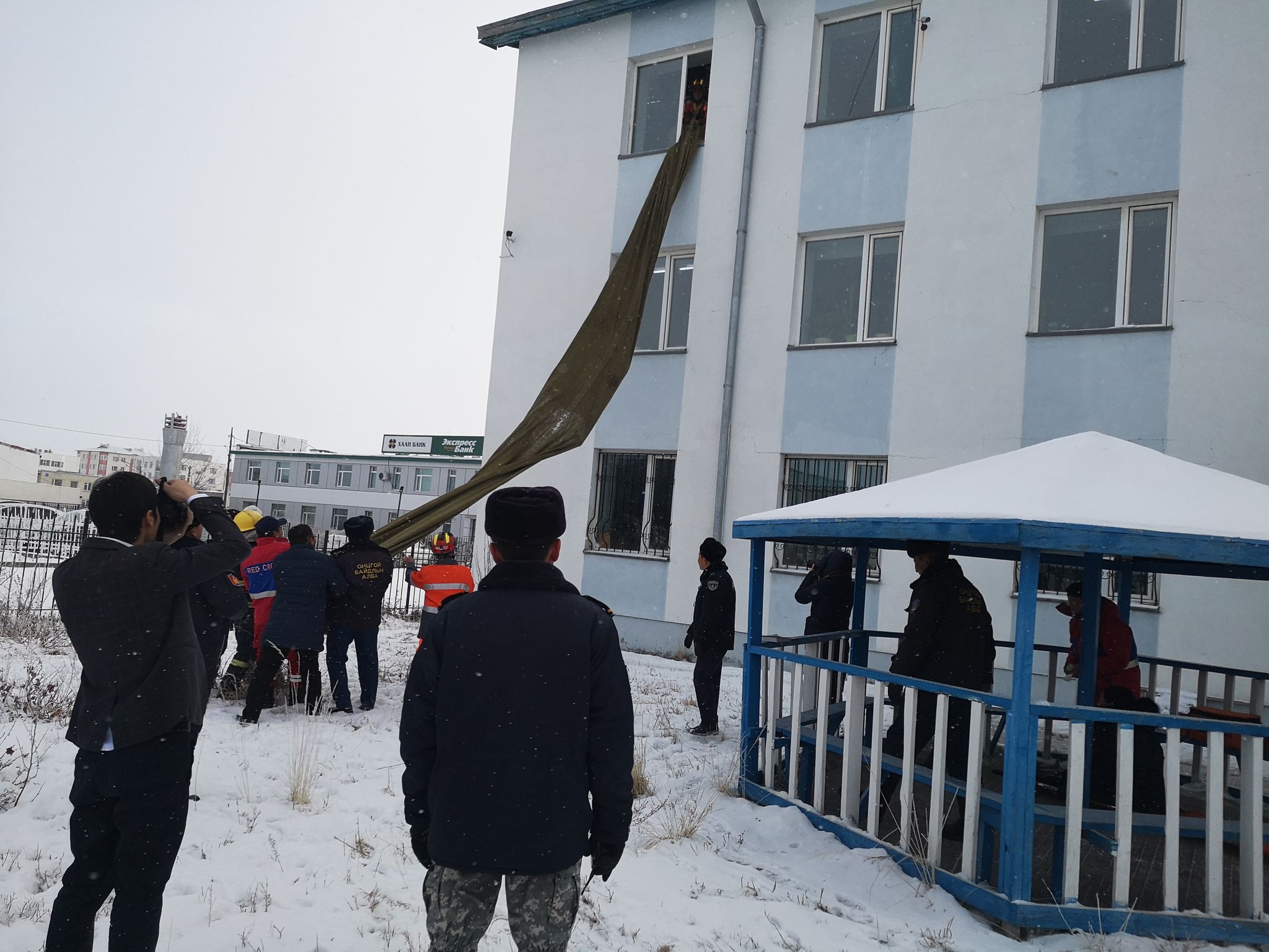 ГАМШГААС ХАМГААЛАХ  БЭЛТГЭЛ СУРГУУЛИЛТ   ЗОХИОН БАЙГУУЛАВ