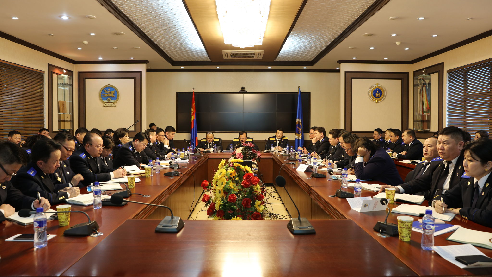 ПРОКУРОРЫН БАЙГУУЛЛАГЫН УДИРДАХ АЖИЛТНЫ СУРГАЛТ, ЗӨВЛӨГӨӨН АМЖИЛТТАЙ БОЛЖ, ӨНДӨРЛӨВ