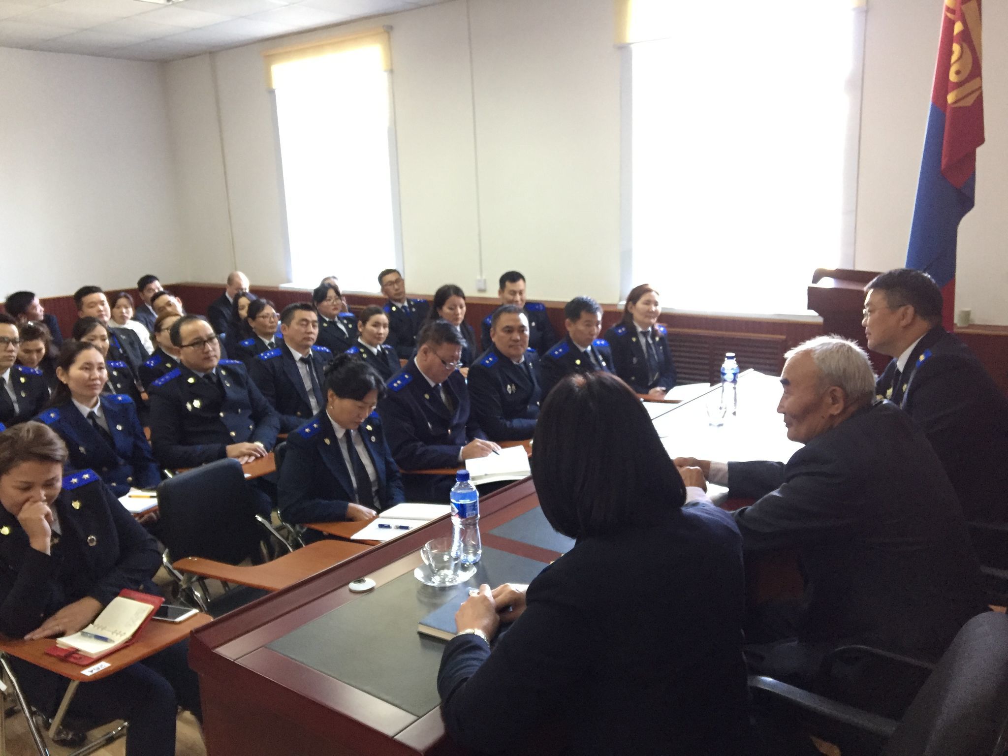 “АГААРЫН ЧАНАРЫН БҮСИЙГ ШИНЭЧЛЭН ТОГТООХ ТУХАЙ” ЖУРМЫН ХЭРЭГЖИЛТИЙГ ШАЛГАЖ БАЙНА