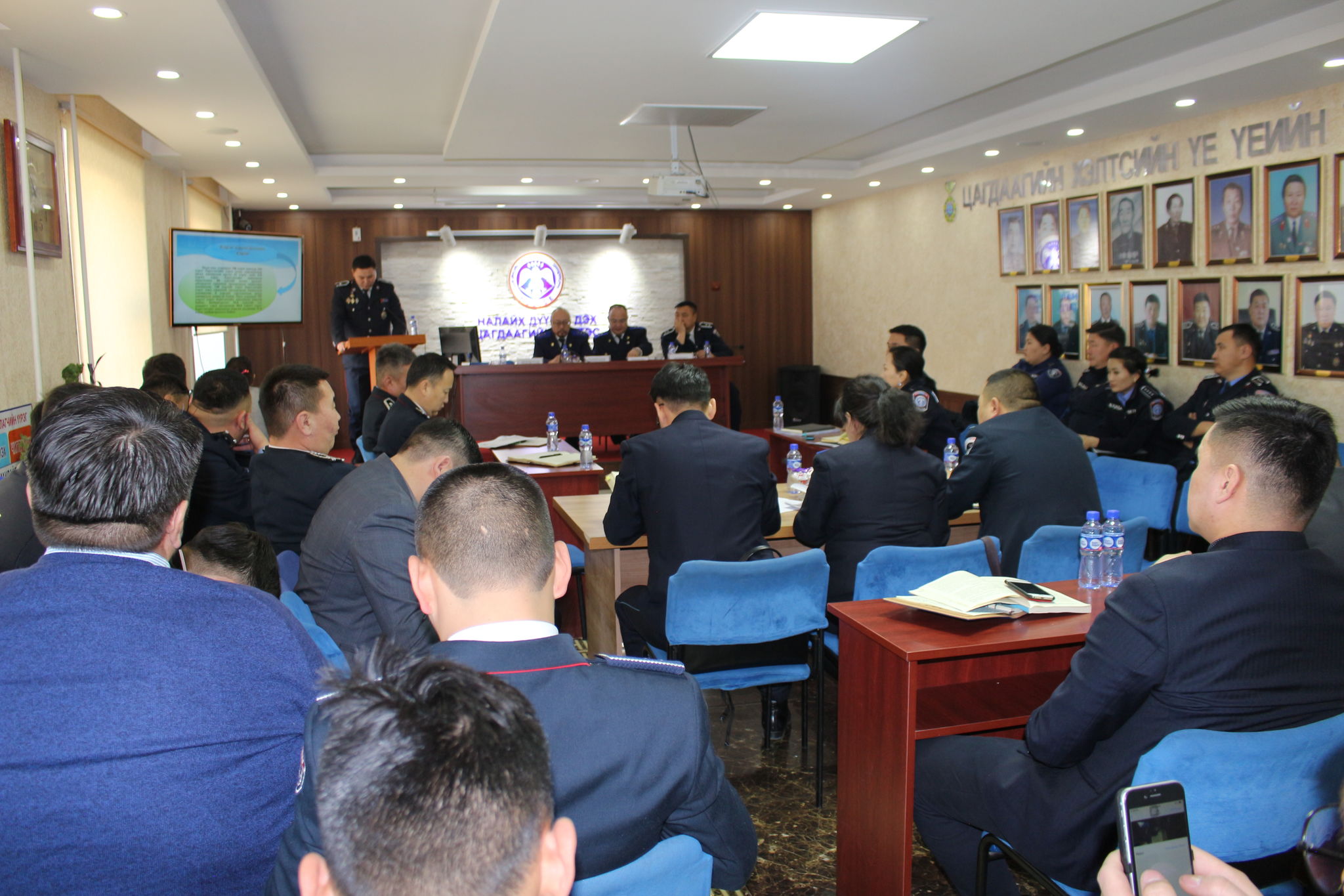 НАЛАЙХ, БАГАХАНГАЙ ДҮҮРГҮҮД ДЭХ ЦАГДААГИЙН ХЭЛТСҮҮД БОЛОН ШҮҮХИЙН ШИНЖИЛГЭЭНИЙ АЛБАДЫН ХАМТАРСАН  ЗӨВЛӨГӨӨНИЙГ ЗОХИОН БАЙГУУЛЛАА