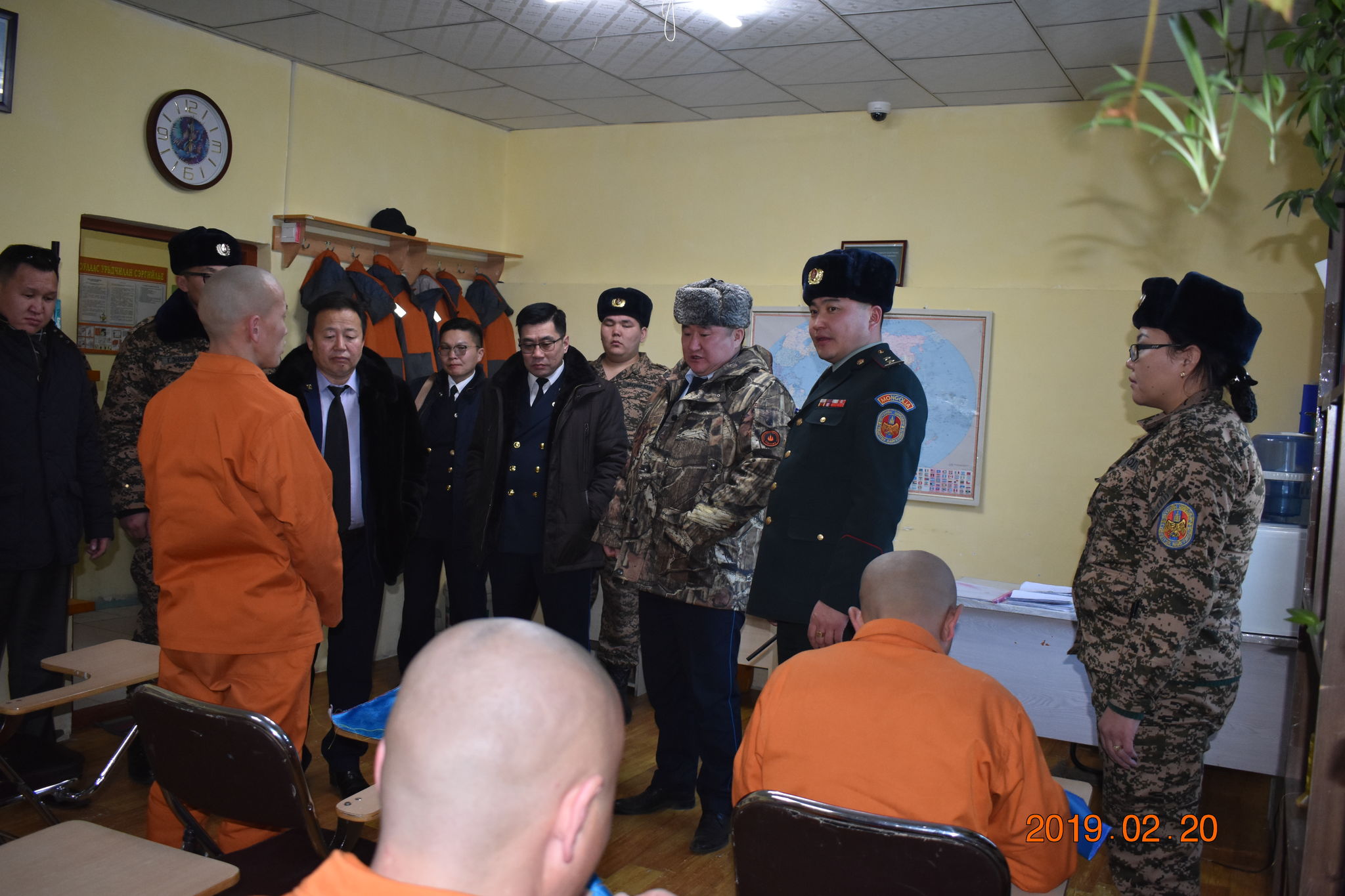 УЕПГ-ЫН ШИЙДВЭР ГҮЙЦЭТГЭХ АЖИЛЛАГААНД ХЯНАЛТ ТАВИХ ХЭЛТСИЙН ДАРГА Д.ОТГОНБАЯР ЗАРИМ ХОРИХ АНГИУДЫН ҮЙЛ АЖИЛЛАГААТАЙ ТАНИЛЦЛАА