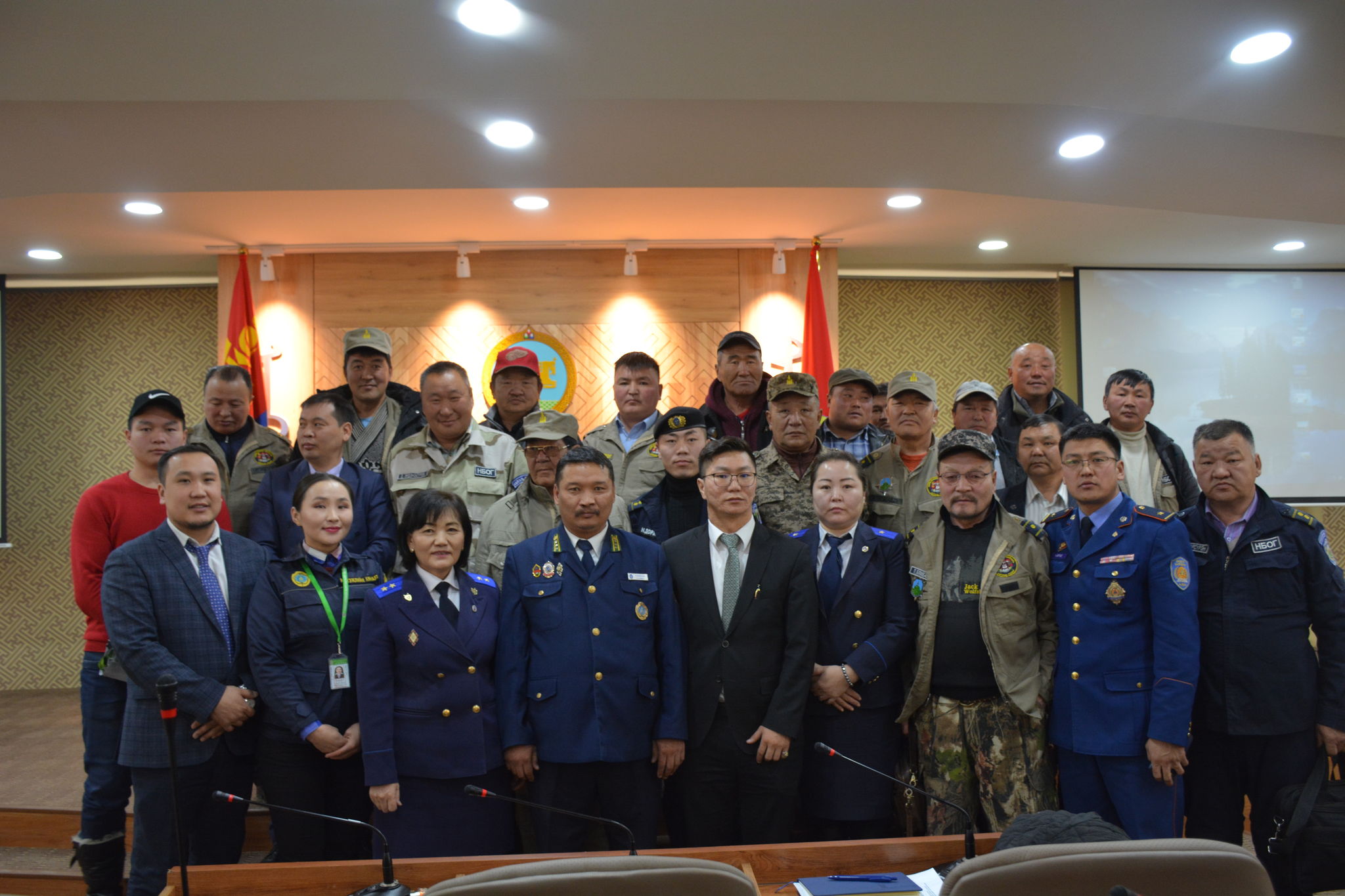 БАЙГАЛЬ ОРЧИН, АМЬТАН, УРГАМЛЫГ ХАМГААЛАХ ЖУРМЫН ЭСРЭГ ЗӨРЧЛӨӨС УРЬДЧИЛАН СЭРГИЙЛЭХЭД АНХААРАХ ЧИГЛЭЛЭЭР СУРГАЛТ ЗОХИОН БАЙГУУЛЛАА