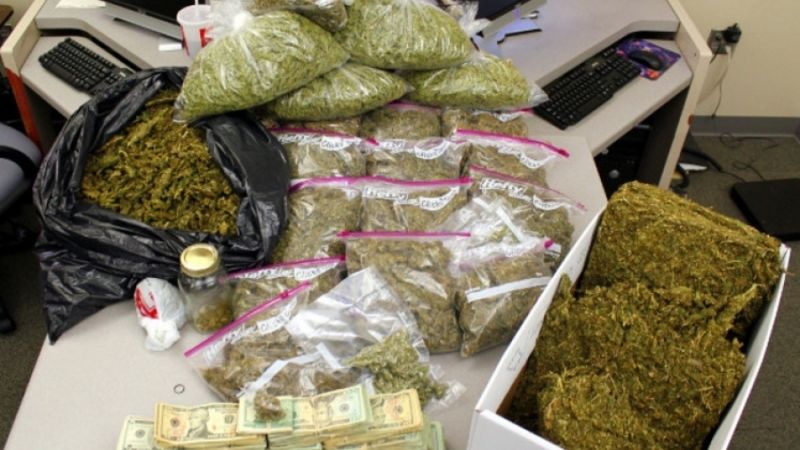 “МАНСУУРУУЛАХ ЭМ, СЭТГЭЦЭД НӨЛӨӨТ БОДИСЫГ ХУУЛЬ БУСААР АШИГЛАХ” ГЭМТ ХЭРЭГТ ХОЛБОГДСОН  63 ХҮНД ХОЛБОГДОХ 43 ЭРҮҮГИЙН ХЭРЭГТ ПРОКУРОРЫН ЯЛЛАХ ДҮГНЭЛТ ҮЙЛДЭН, ШҮҮХЭД ШИЛЖҮҮЛЖЭЭ