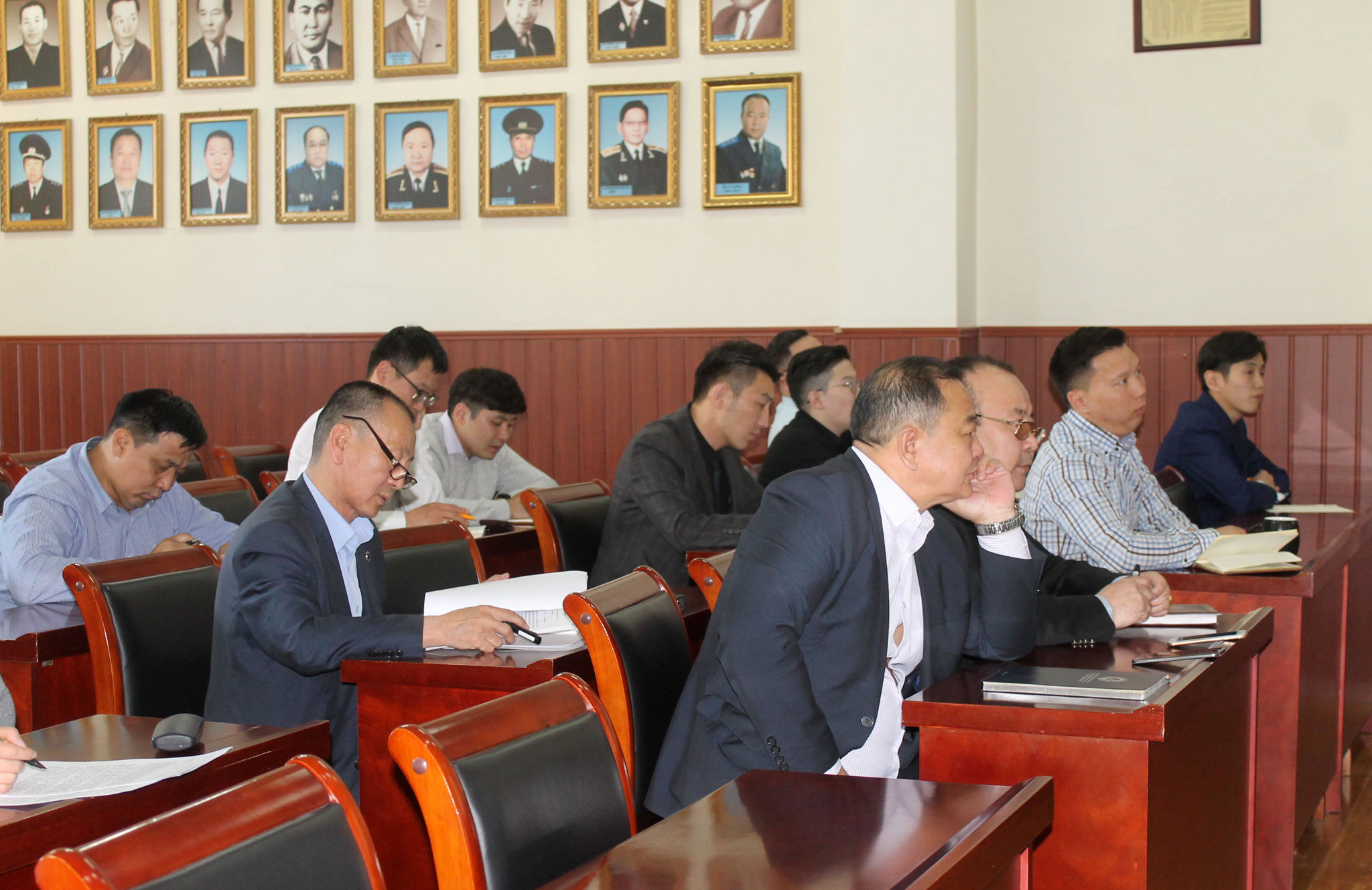 ТӨРИЙН АЛБАНЫ ЗӨВЛӨЛТЭЙ ХАМТРАН  СУРГАЛТ ЗОХИОН БАЙГУУЛЖЭЭ