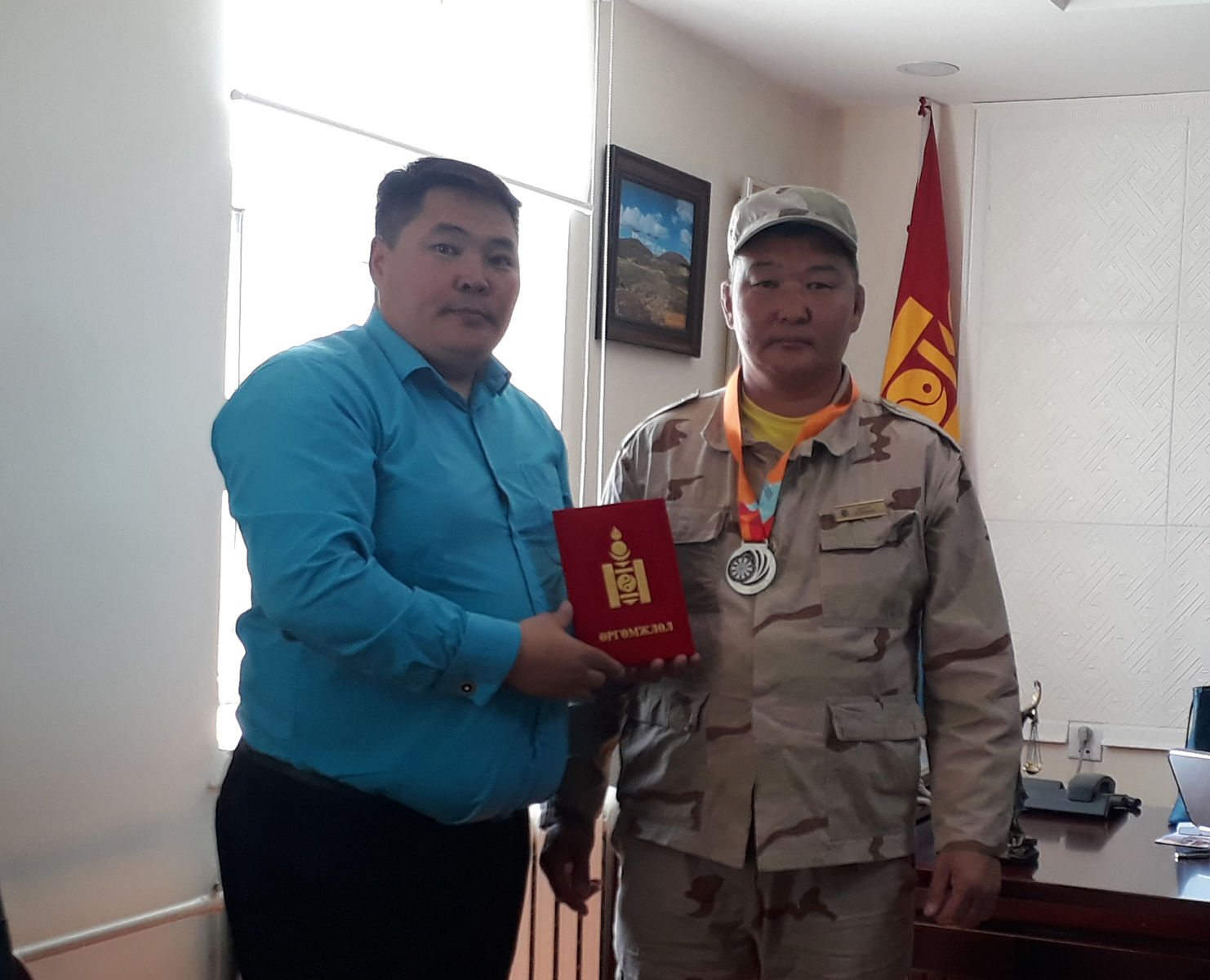 ГОВЬСҮМБЭР АЙМГИЙН ЗДТГ-ААС ЗОХИОН БАЙГУУЛСАН ТЭМЦЭЭНД ПРОКУРОРЫН БАЙГУУЛЛАГЫН АЖИЛТАН АМЖИЛТТАЙ ОРОЛЦЛОО