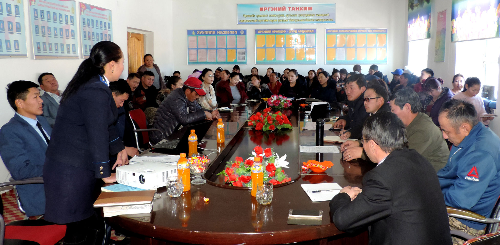 СУМДЫН ТӨРИЙН АЛБАН ХААГЧДЫГ ГЭМТ ХЭРГЭЭС УРЬДЧИЛАН СЭРГИЙЛЭХ СУРГАЛТАНД ХАМРУУЛЛАА