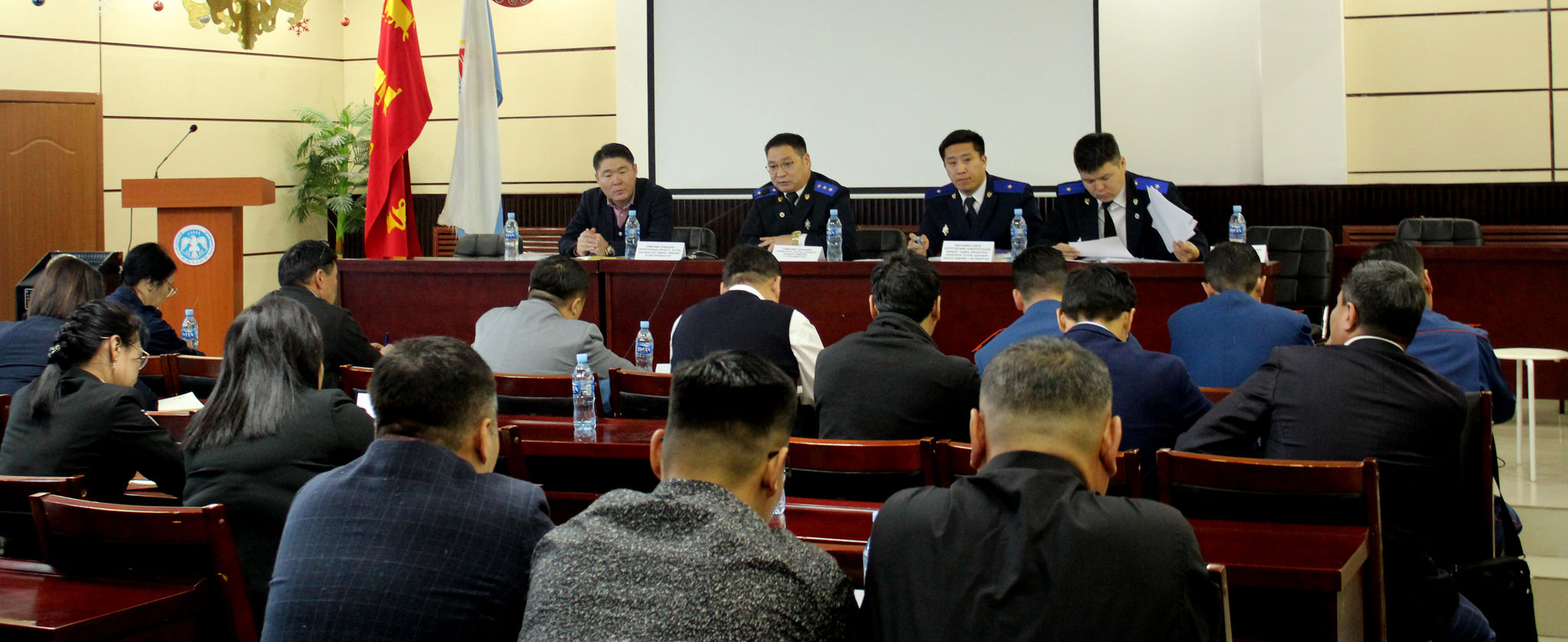 ЗӨРЧИЛ ШАЛГАН ШИЙДВЭРЛЭХ ЭРХ БҮХИЙ АЛБАН ТУШААЛТНУУДЫН НЭГДСЭН ЗӨВЛӨГӨӨНИЙГ ЗОХИОН БАЙГУУЛЖЭЭ