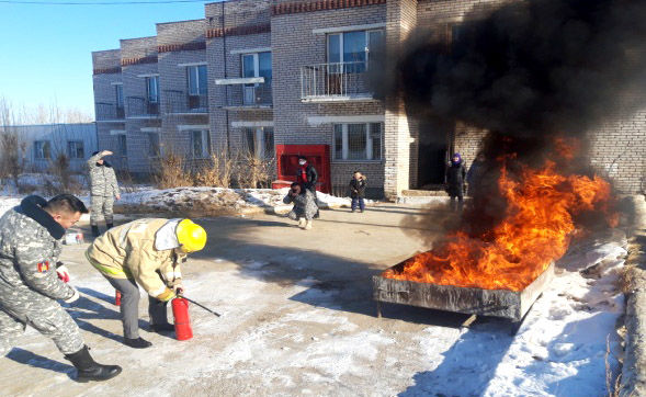 ГАЛ УНТРААХ АНГИТАЙ ХАМТРАН СУРГАЛТ ХИЙЖЭЭ