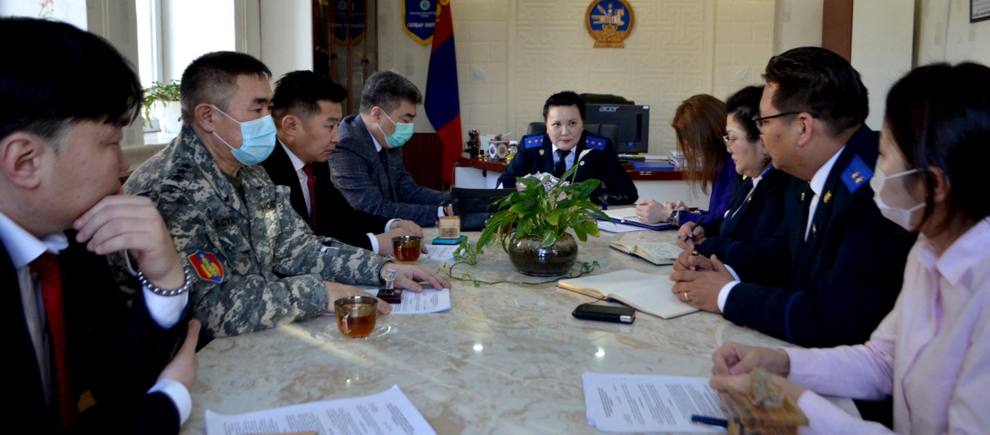 БАЯНГОЛ ДҮҮРГИЙН ПРОКУРОРЫН ГАЗАР ХАРЬЯА ДҮҮРГИЙН  ТӨРИЙН ЗАХИРГААНЫ БАЙГУУЛЛАГУУДТАЙ ХАМТРАН АЖИЛЛАХ “САНАМЖ БИЧИГ” БАЙГУУЛАВ